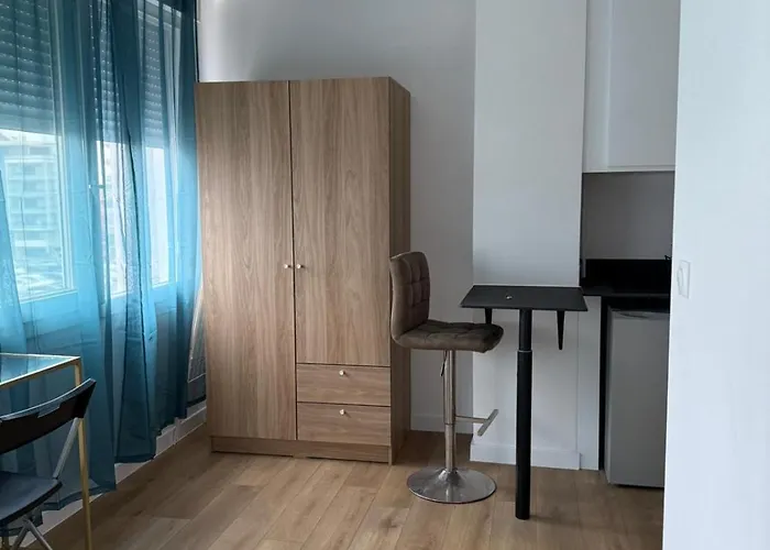 דירה M111 Marquer Joli Moderne *